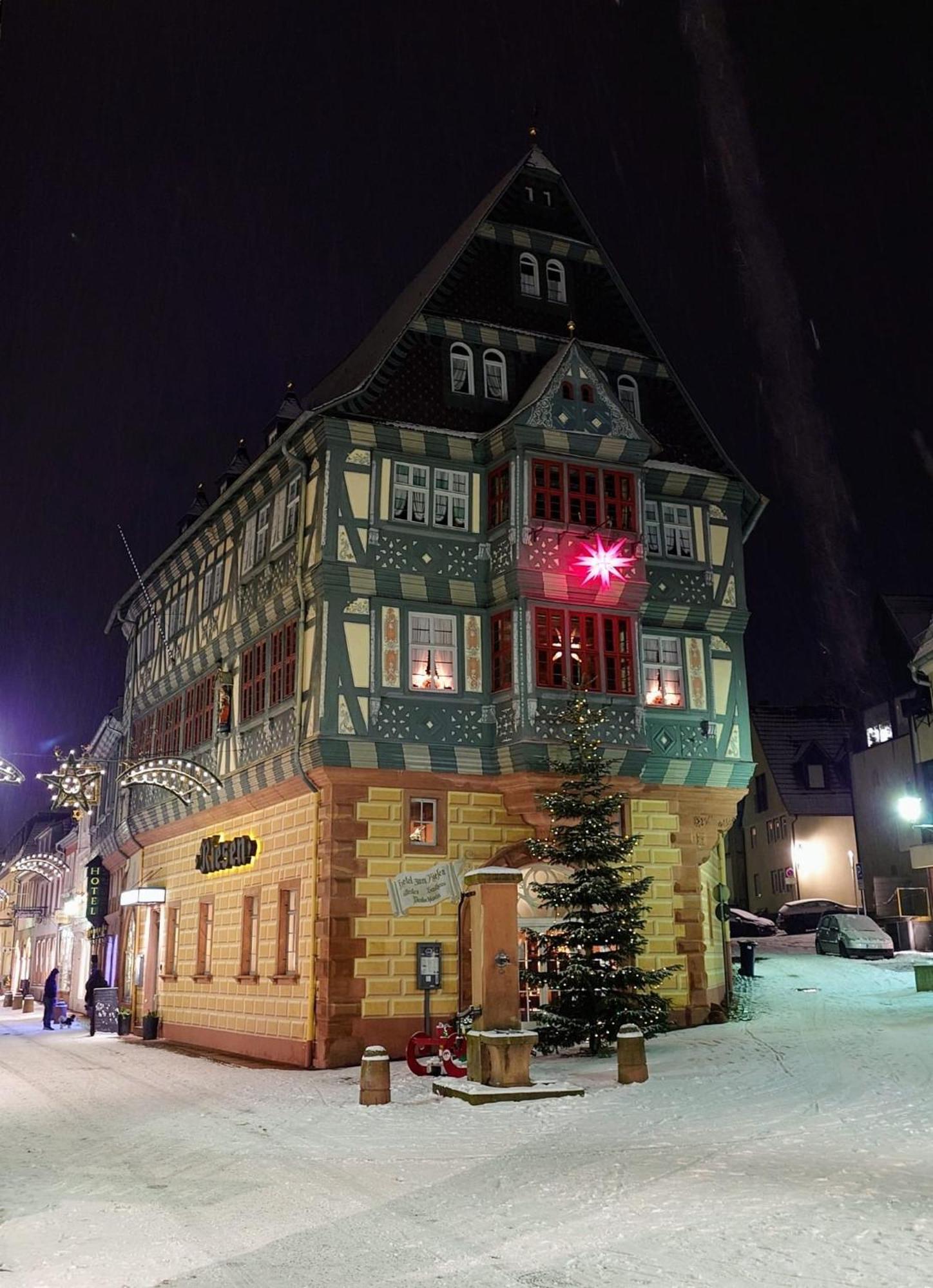 Hotel Zum Riesen - Aelteste Fuerstenherberge Deutschlands Miltenberg Exterior photo